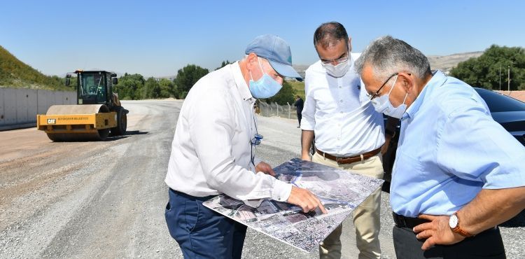 BÜYÜKŞEHİR, GÜVENLİ VE RAHAT ULAŞIMA “YOL” AÇIYOR