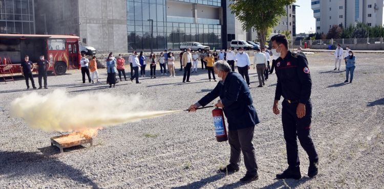 KTO PERSONELİ UYGULAMALI YANGIN TATBİKATI YAPTI