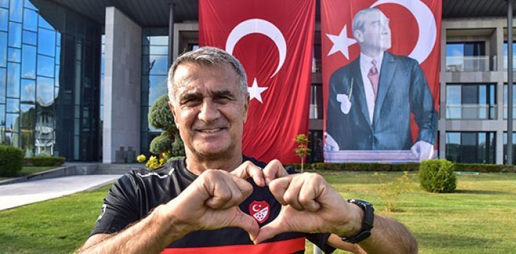 Şenol Güneş: Hedefimdeki 1 numaraya Dünya Kupası'nı koyuyorum