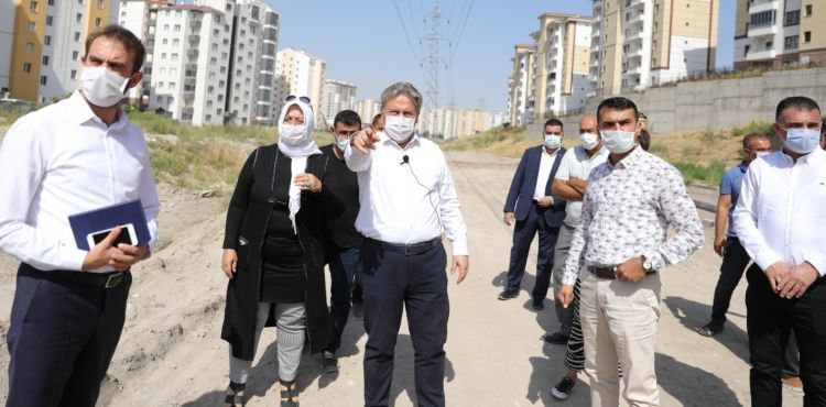 ESNAF TOKİ NEFES ALAN YENİ YEŞİL ALANINA KAVUŞUYOR