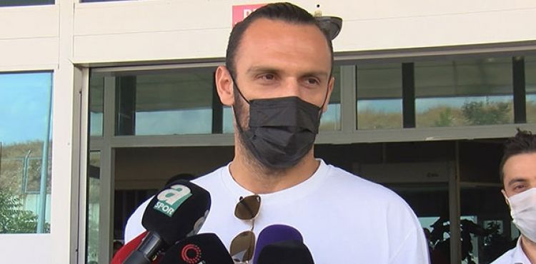 Vedat Muriç: Şampiyonluk yaşayıp ayrılmak isterdim