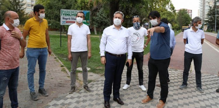 Başkan Palancıoğlu, Alparslan Parkı yenileme çalışması hakkında bilgiler aldı…