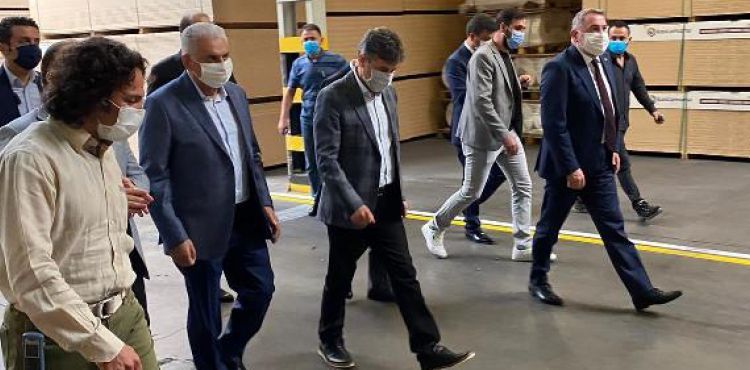 Binali Yıldırım, Erciyes Anadolu Holding'i ziyaret etti