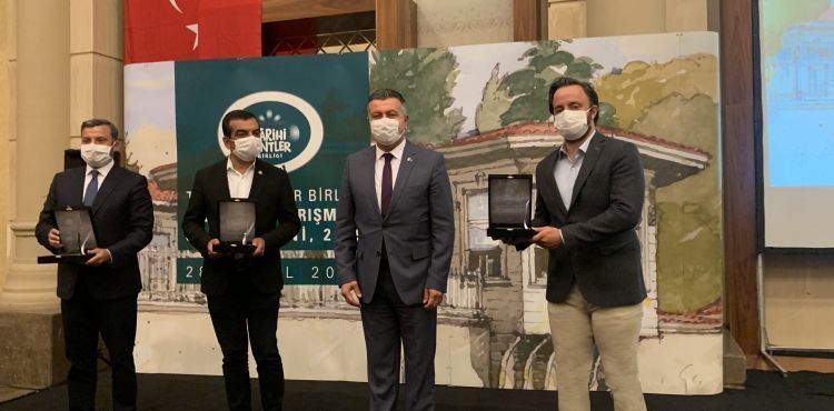 KOCASİNAN’IN TARİHLE GELECEĞİ BÜTÜNLEŞTİREN ÇALIŞMALARA TKB’DEN ÖDÜL