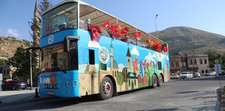 TALASLI ÇOCUKLARIN İLÇE TURU SÜRÜYOR