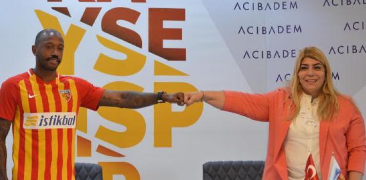 Kayserispor, Manuel Fernandes ile sözleşme imzaladı