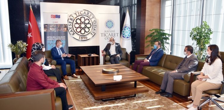 KTO’DA ULAŞIM A.Ş. ÇALIŞANLARINA MESLEKİ YETERLİLİK BELGELERİ BAŞKAN GÜLSOY TARAFINDAN VERİLDİ