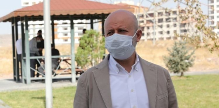 KOCASİNAN BELEDİYESİ, AĞAÇ DİKİMİYLE GELECEĞE NEFES OLUYOR