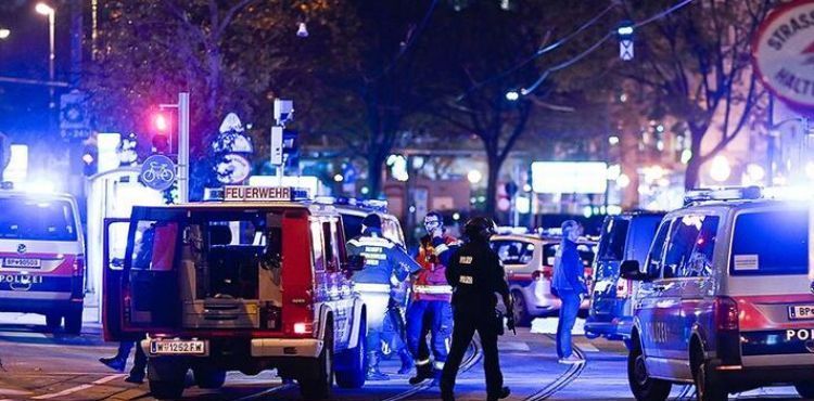 Viyana'daki terör saldırısına Türkiye'den ilk tepkiler geldi