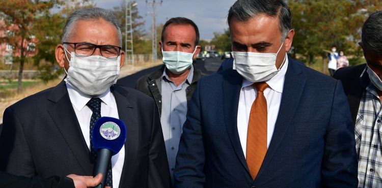 SİNDELHÖYÜK’TE SICAK ASFALT, SICAK SOHBET
