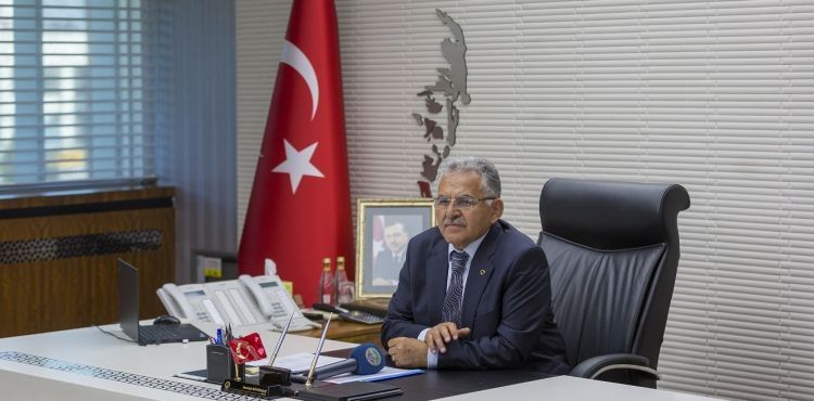 Başkan Büyükkılıç, 24 Kasım Öğretmenler Günü dolayısıyla mesaj yayımladı.