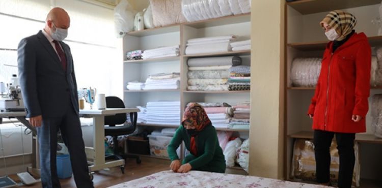 BAŞKAN ÇOLAKBAYRAKDAR, ENGEL TANIMAYAN ÜRETİCİYİ ZİYARET ETTİ