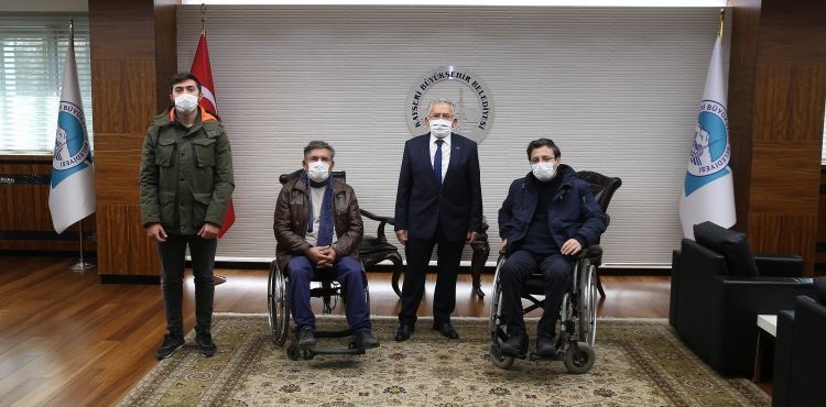 BAŞKAN BÜYÜKKILIÇ’TAN ÖZEL GÜNDE ÖZEL İLGİ