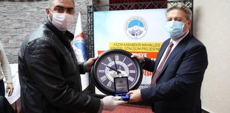 MELİKGAZİ’DE 110 DAİRENİN ANAHTAR TESLİMİ YAPILDI
