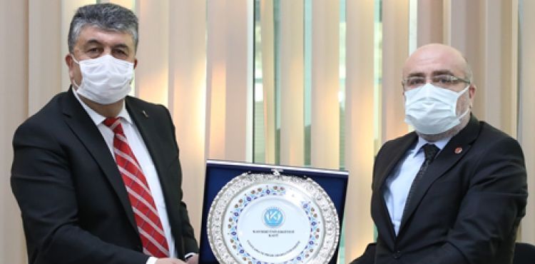 Hayırsever Ramazan Polat, Kayseri Üniversitesi Rektörünü Ziyaret Etti
