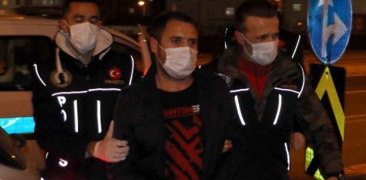 Cezaevi firarisi, otostop çektiği otomobilde yakalandı