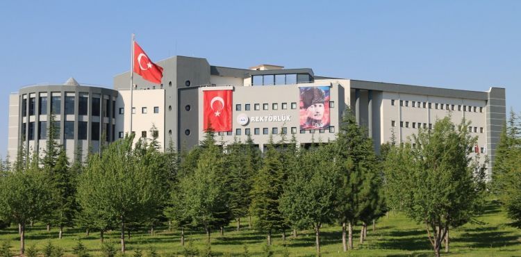 ERÜ QS EECA 2021 sıralamasında en iyi 400 üniversite arasında 148. sırada yer aldı