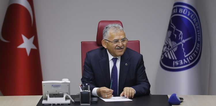 BÜYÜKŞEHİR’DE YENİ YILDA EN AZ MAAŞ 3 BİN 500 TL OLACAK