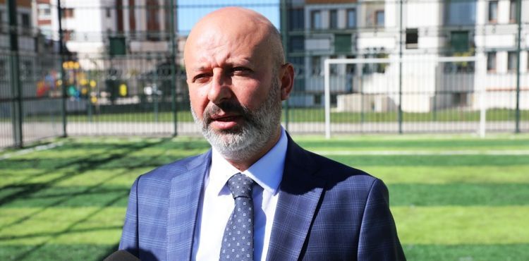 BAŞKAN ÇOLAKBAYRAKDAR, GENÇLERİN HAYALLERİNİ GERÇEKLEŞTİRİYOR