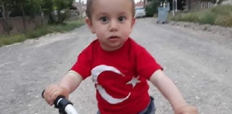 Dövülerek öldürülen Alperen'in annesi ve sevgilisinin yargılanmasına başlandı
