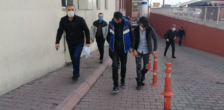Kayseri'de uyuşturucudan gözaltına alınan 3 kişi adliyede