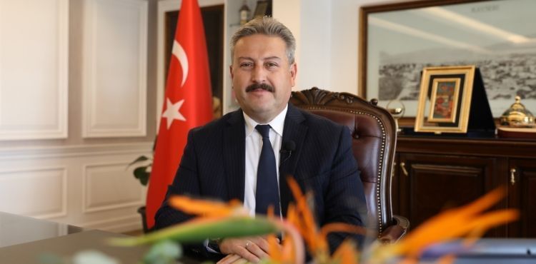BAŞKAN PALANCIOĞLU 10 OCAK ÇALIŞAN GAZETECİLER GÜNÜ’NÜ KUTLADI