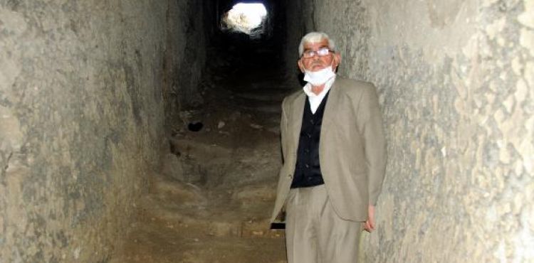 Kayseri'de 6 bin yıllık tarihi yer altı yerleşim yeri, definecilerin hedefi oldu