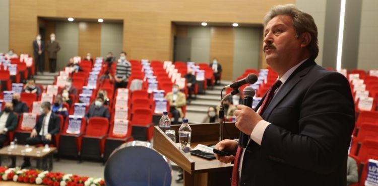 BAŞKAN PALANCIOĞLU, AK PARTİ MELİKGAZİ YÖNETİM KURULUNA 2020 YILINDA GERÇEKLEŞTİRİLEN HİZMETLERİ ANLATTI