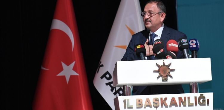 Özhaseki, AK Parti Kayseri 6. Kadın Kolları Olağan Kongresi’nde konuştu