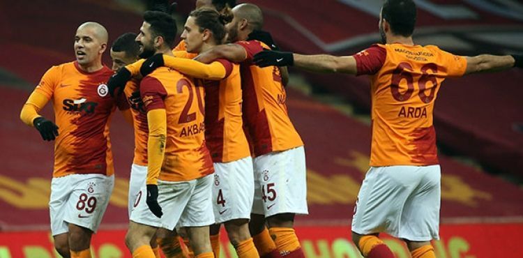 Galatasaray yara sarp diini gsterdi