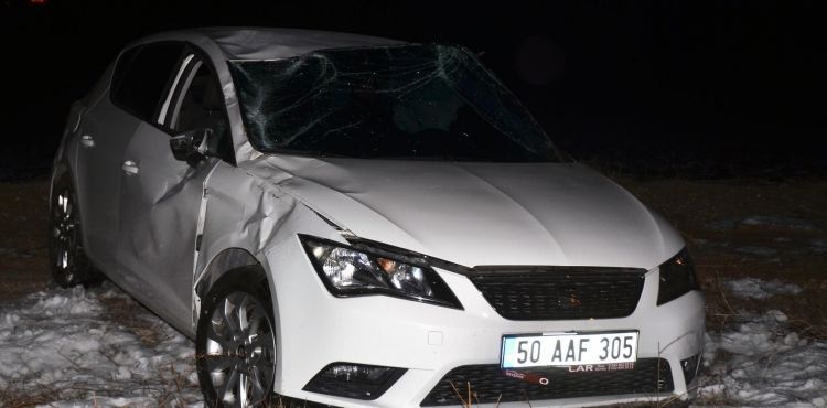 Kayseri'de otomobil şarampole devrildi: 4 yaralı