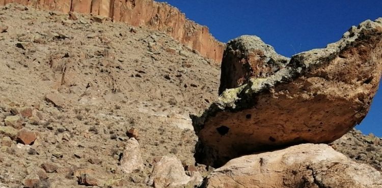 Kayseri’de çarığa benzeyen peribacası ilgi çekiyor