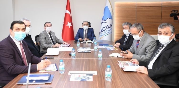 BAŞKAN BÜYÜKKILIÇ, ERCİYES’İN ETEĞİ HACILAR’DA