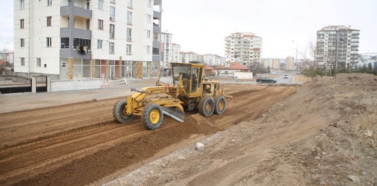ABDÜLHAMİT HAN BULVARI'NA YENİ BAĞLANTI YOLU İLE TRAFİK RAHATLAYACAK