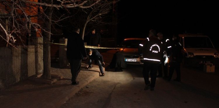 Magandanın havaya açtığı ateş paniğe neden oldu