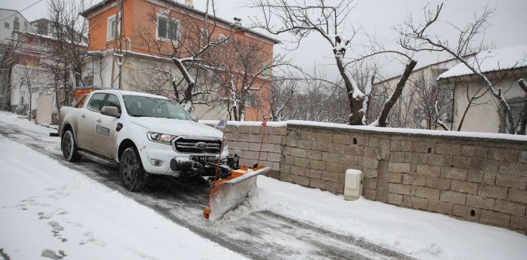 MELKGAZݒDE KARLA MCADELE EKPLER ARALIKSIZ ALIIYOR