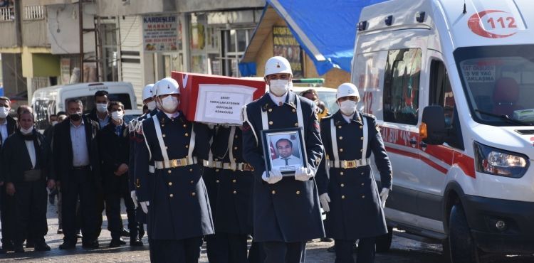 'Pençe- Kaplan' bölgesinde şehit olan güvenlik korucusu, Şırnak'ta toprağa verildi