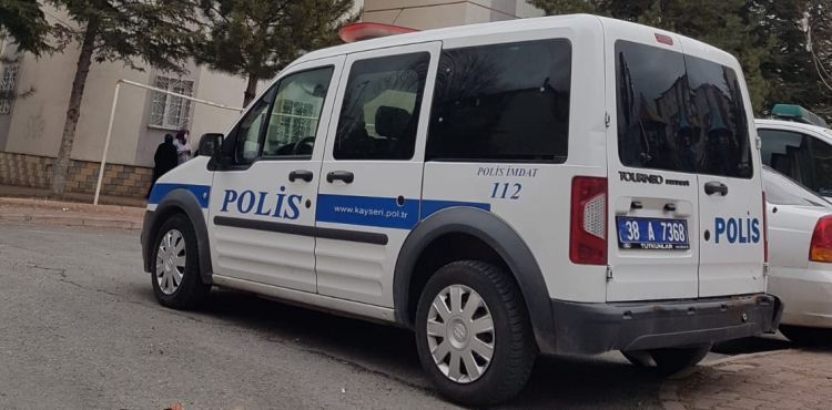 Kayseri’de 59 yaşındaki kadın evinde ölü bulundu