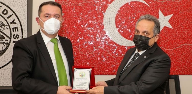 BAŞKAN YALÇIN, BOŞNAKLARI AĞIRLADI