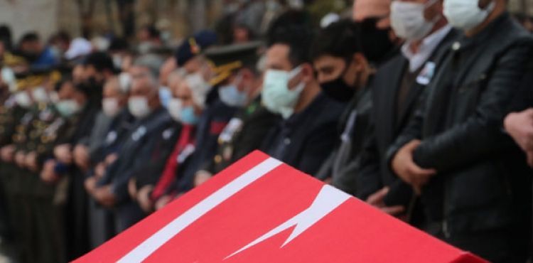 Bitlis şehitleri son yolculuklarına uğurlandı