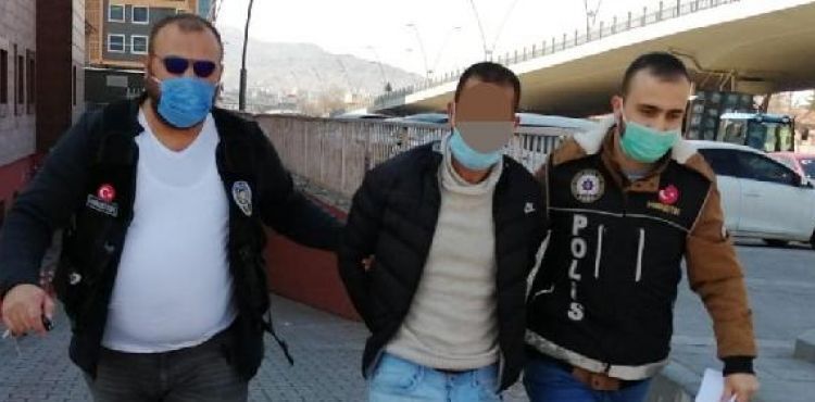 Otobüsteki yolcunun cips paketinden uyuşturucu çıktı