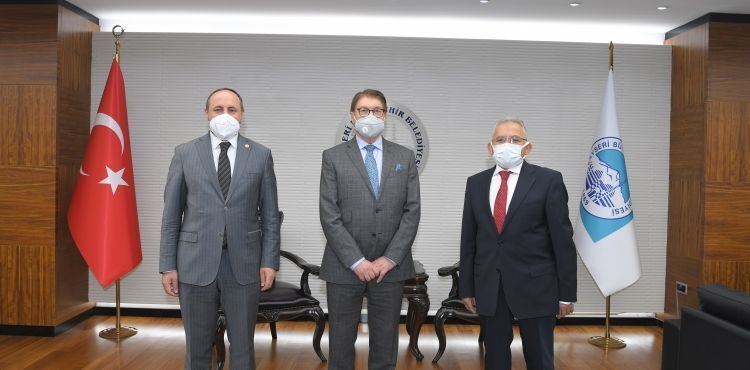 BAŞKAN BÜYÜKKILIÇ, AFGAN BAKAN VE HEYETİNİ AĞIRLADI
