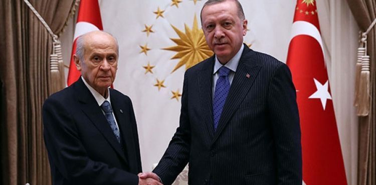 Erdoğan, Bahçeli'yi tebrik etti