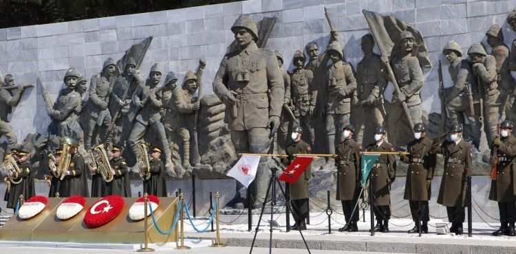 Çanakkale Deniz Zaferi’nin 106'ncı yılı kutlandı