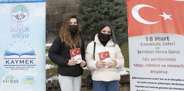 KAYMEK, 2 BİN ADET İSTİKLÂL AJANDASI DAĞITTI
