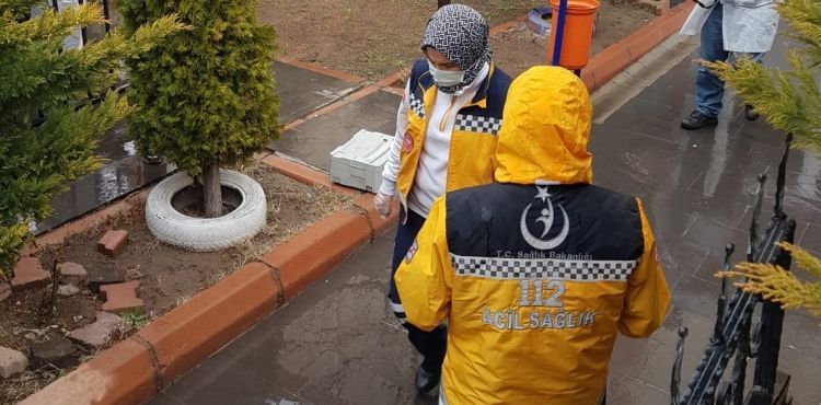 Bunalıma giren kadın intihar etti