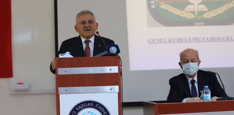 BAŞKAN BÜYÜKKILIÇ’TAN YENİ HUKUK FAKÜLTESİ’NE TEMEL SÖZÜ