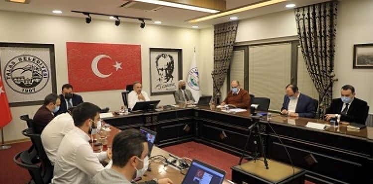 BAŞKAN YALÇIN, YİNE TAKİPÇİLERİNİN KARŞISINDAYDI