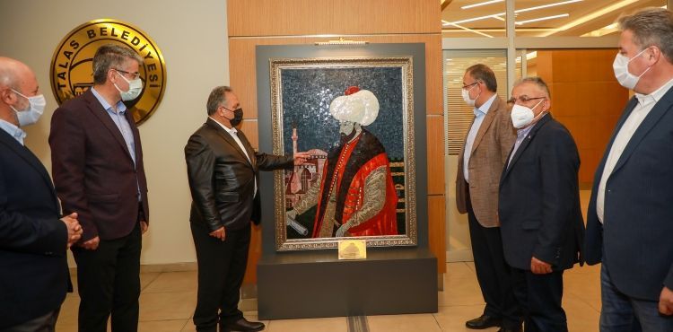 “ŞEHİR İDARECİLERİNİN EVDE BEKLEMEK GİBİ BİR LÜKSÜ OLAMAZ”