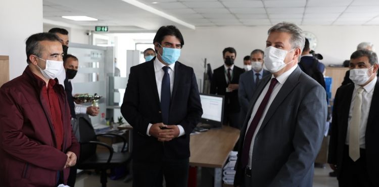 BAŞKAN PALANCIOĞLU, BELEDİYE PERSONELİ İLE BAYRAMLAŞTI